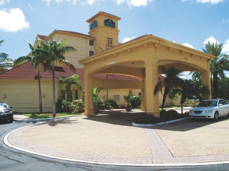 La Quinta By Wyndham Miami Airport West Otel Dış mekan fotoğraf